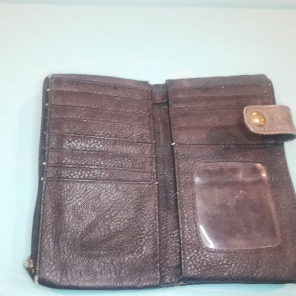 3/$30 Roxy wallet - Picture 2 of 4